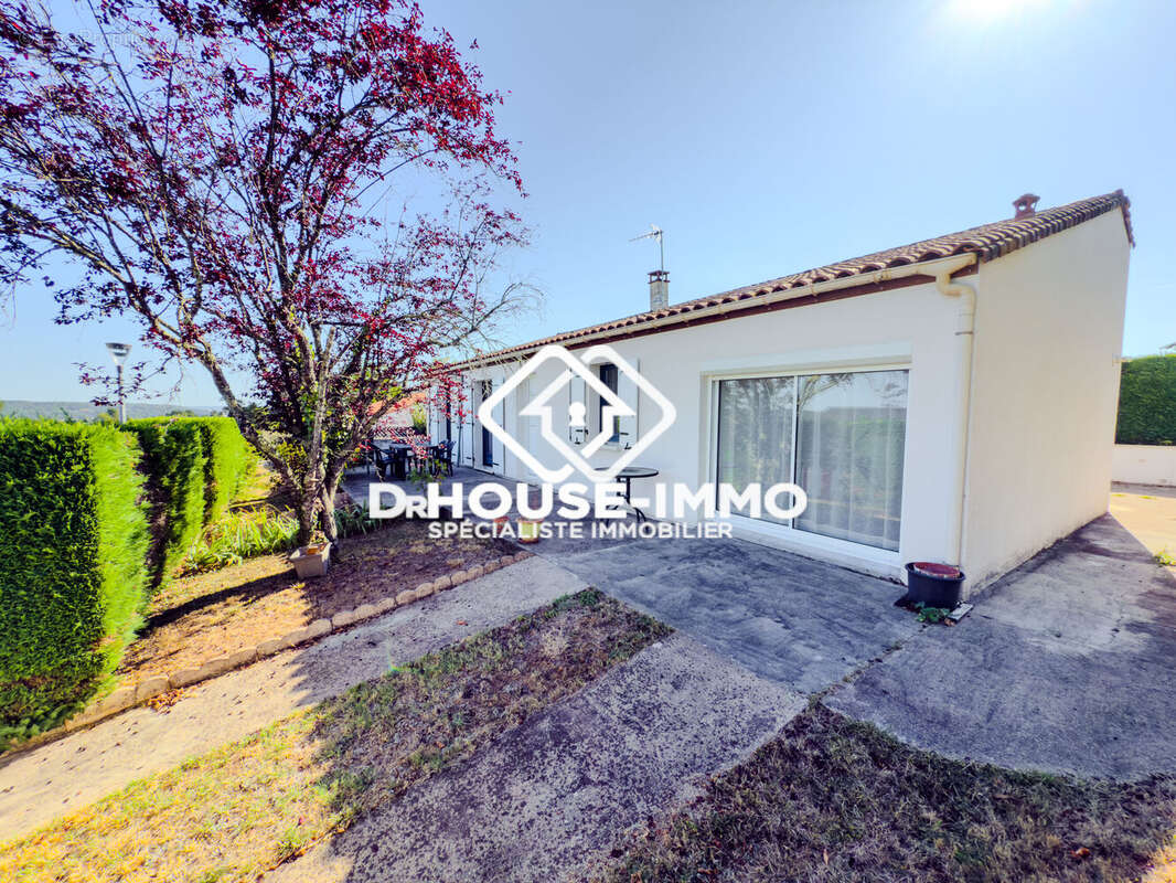 Maison à MARSAC-SUR-L&#039;ISLE