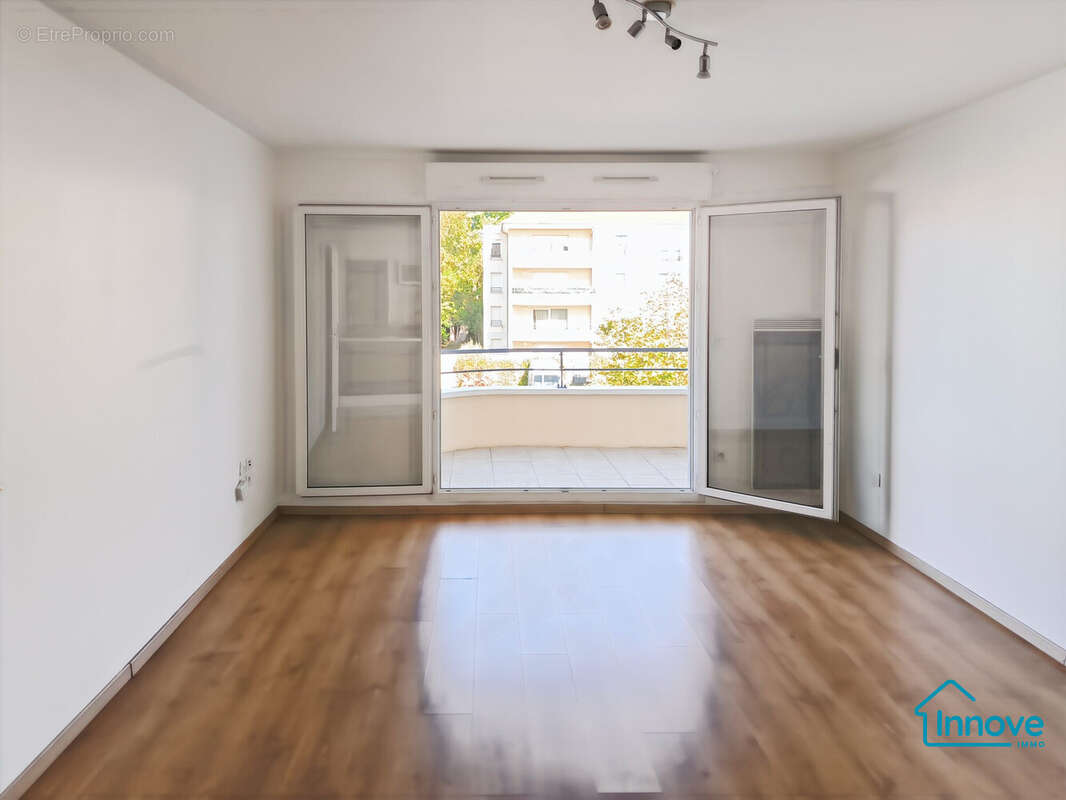 Appartement à PERSAN