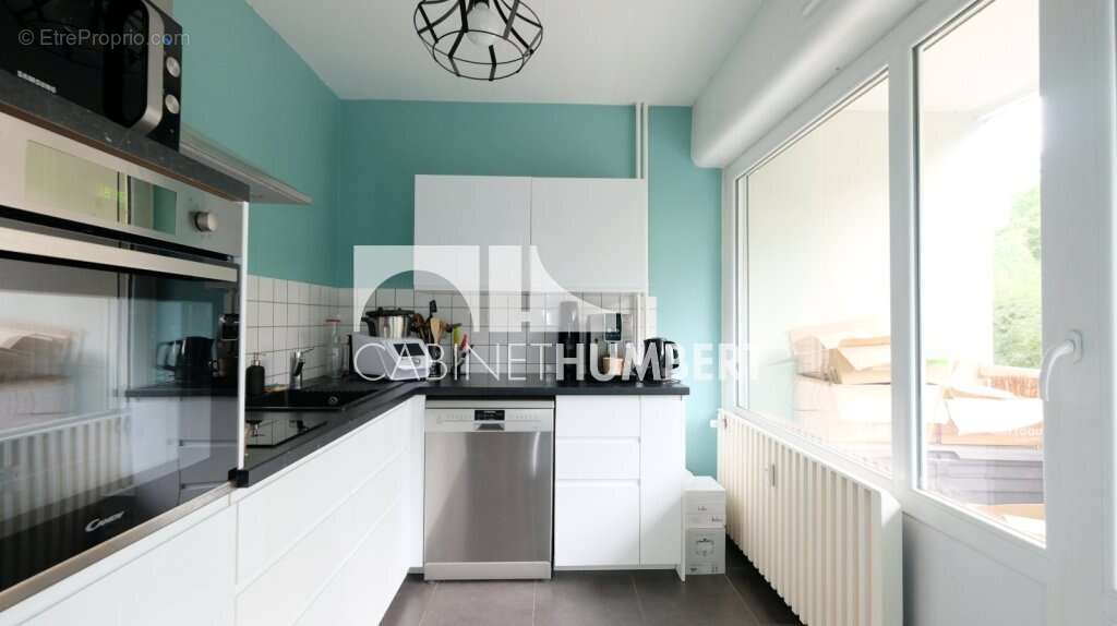 Appartement 57 m² à Saint-Etienne  - photo 2
