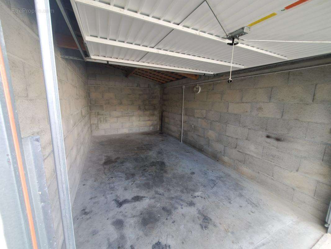 Maison t3 a 500 du bourg avec jardin et garage - photo 15