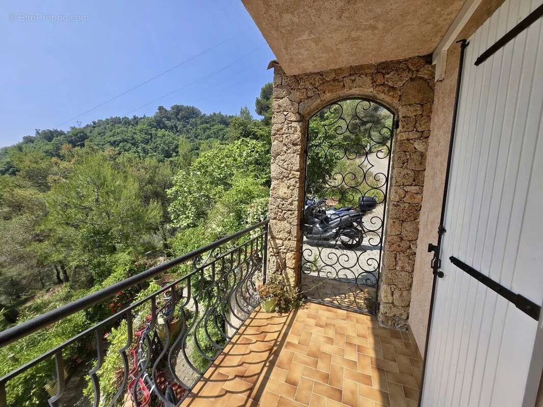 Ideal famille - 2 appartements individuels - terrasse - jardin - photo 2