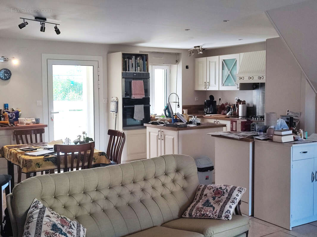 Maison à LA REDORTE