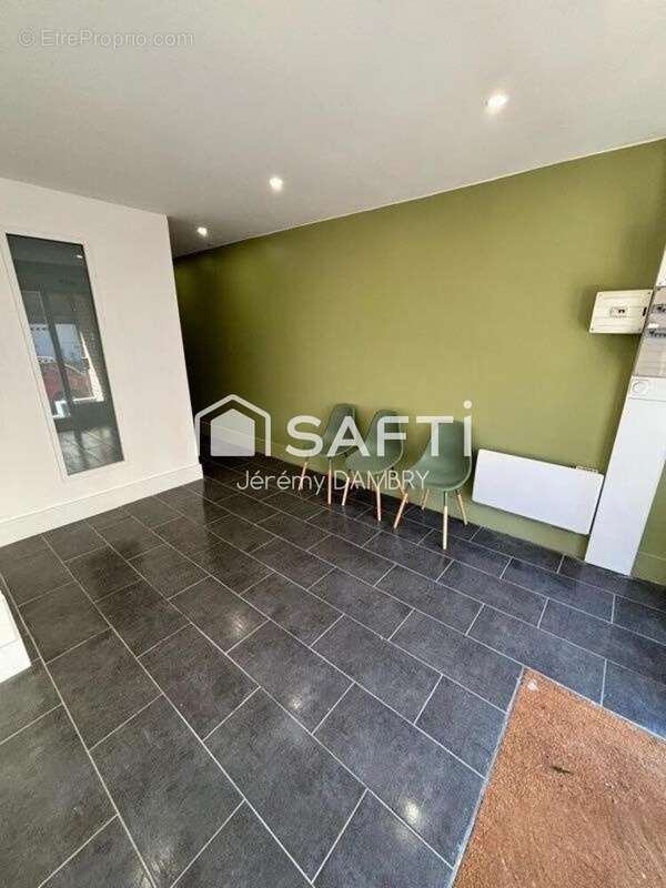 Photo 5 - Commerce à FACHES-THUMESNIL