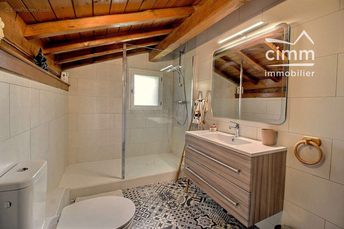 Maison 130 m² à Domancy  - photo 4
