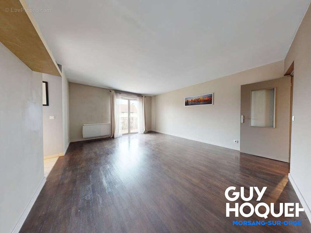 Appartement à SAVIGNY-SUR-ORGE