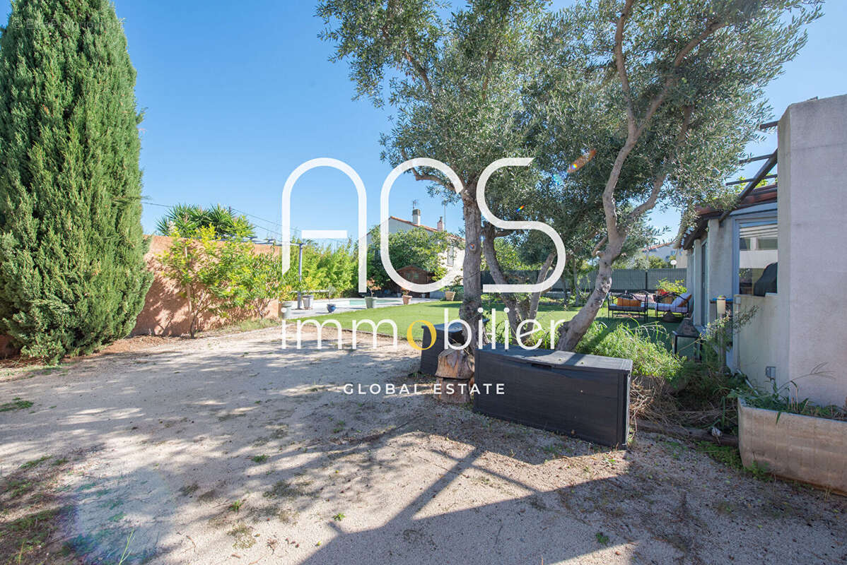 Maison à CHATEAUNEUF-LES-MARTIGUES