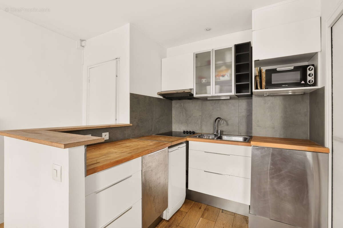Appartement à PARIS-12E