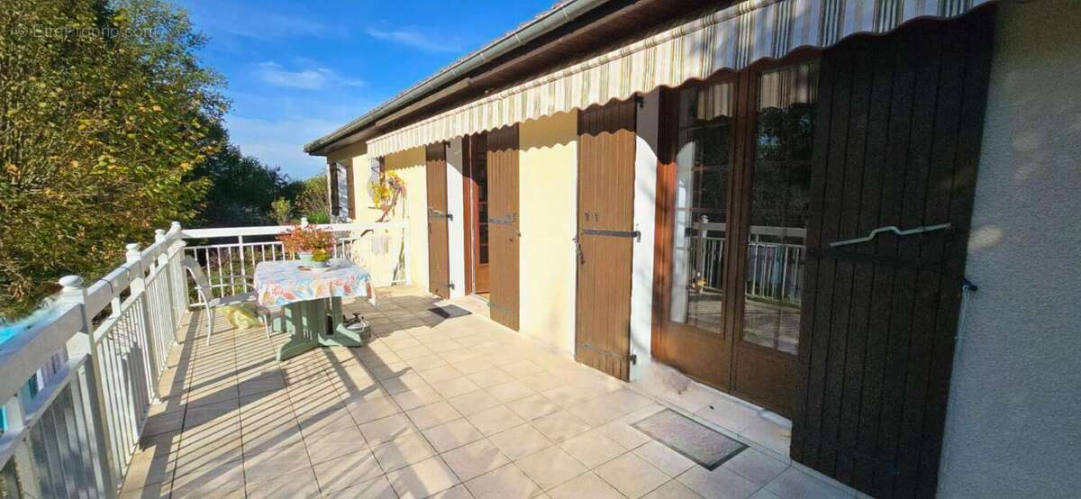 Maison à COULOUNIEIX-CHAMIERS