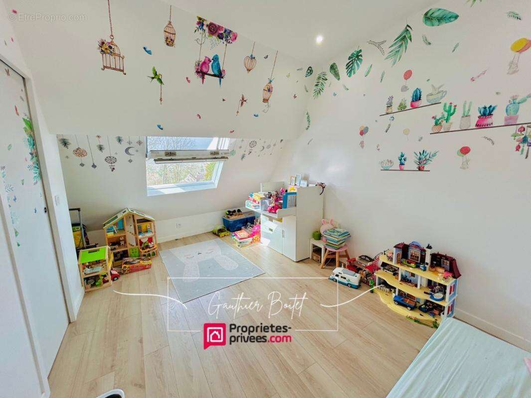 Maison à ROZAY-EN-BRIE