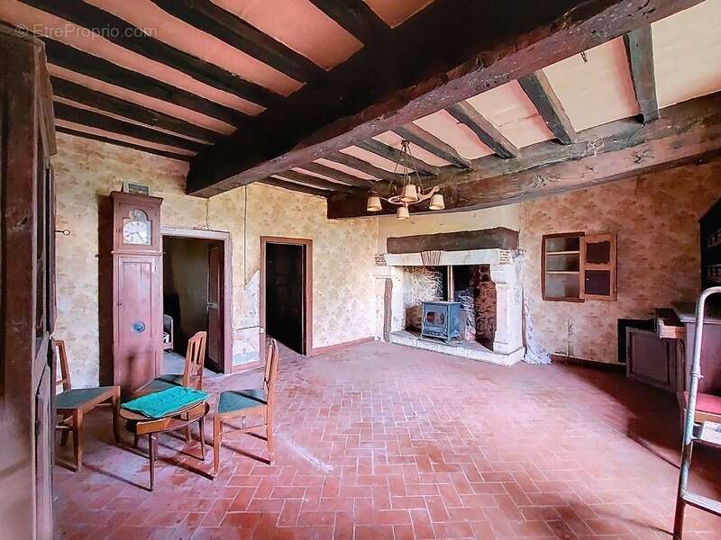 Maison à SAINT-LARY