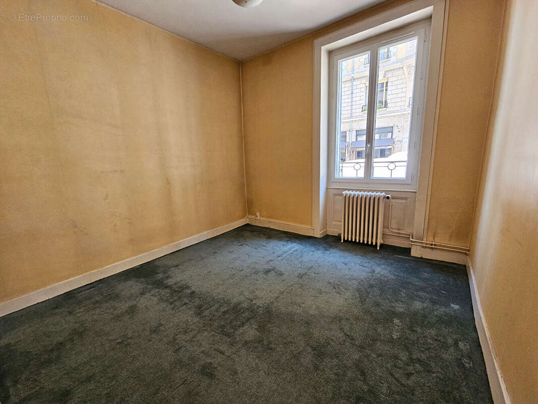Appartement à LYON-6E