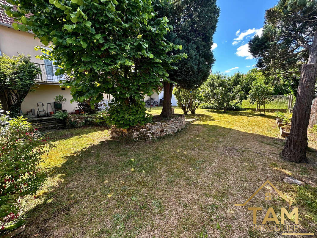 Maison à SAINT-CYR-L&#039;ECOLE
