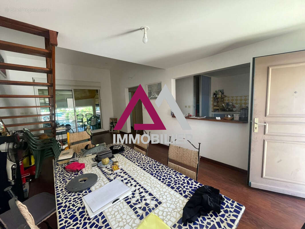 Appartement à SAINTE-MARIE