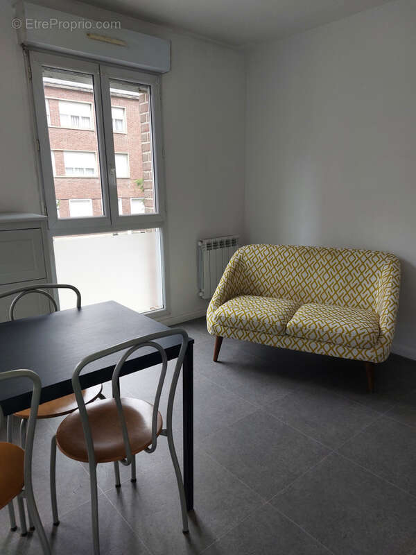 Amiens-centre studio loue - photo 2