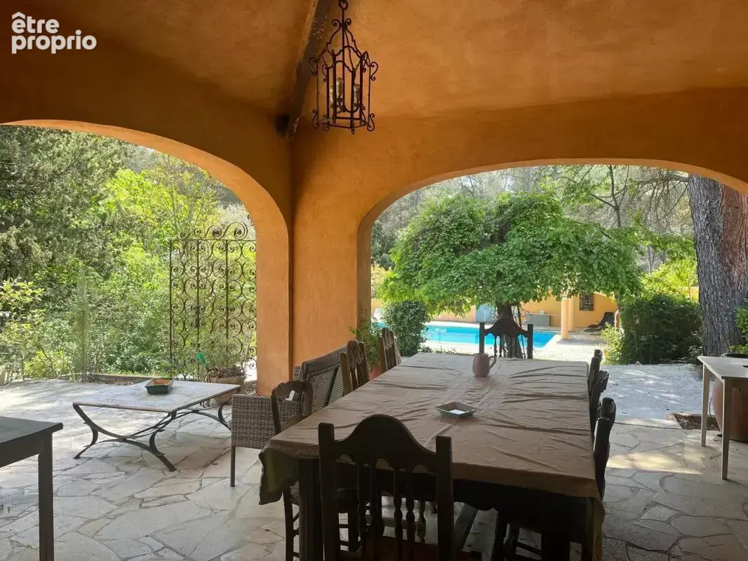 Maison avec piscine et dépendances à Saint-Marc-Jaumegarde, à 10 minutes d’Aix-en-Provence - photo 8
