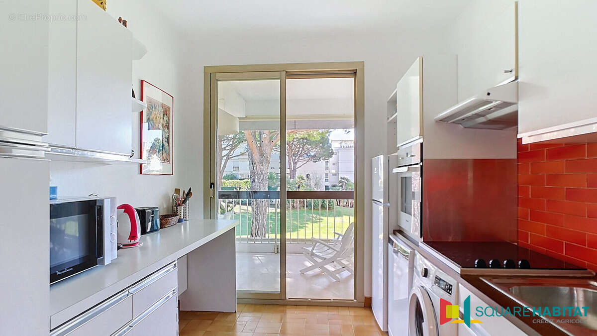 Appartement à MANDELIEU-LA-NAPOULE