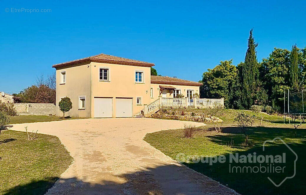 Maison à PONT-SAINT-ESPRIT