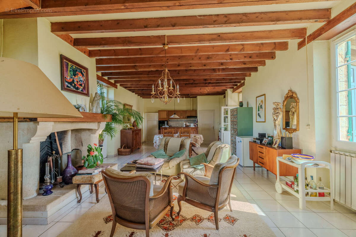 Maison à VILLENEUVE-SUR-LOT