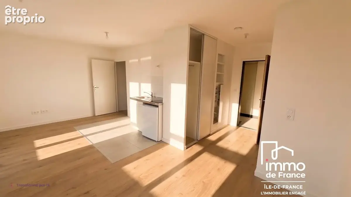 Studio 1 pièce 33.77 m²  à Gagny - Terrasse - Parking - photo 2