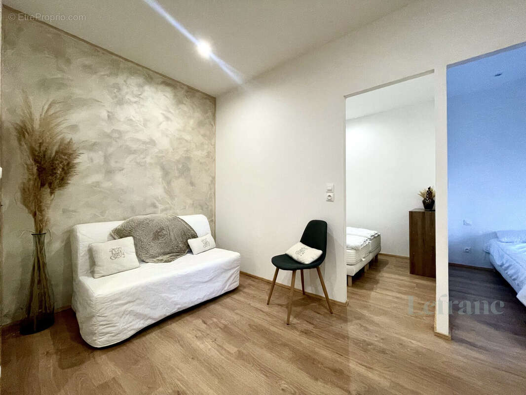 Maison à NANTEAU-SUR-ESSONNE