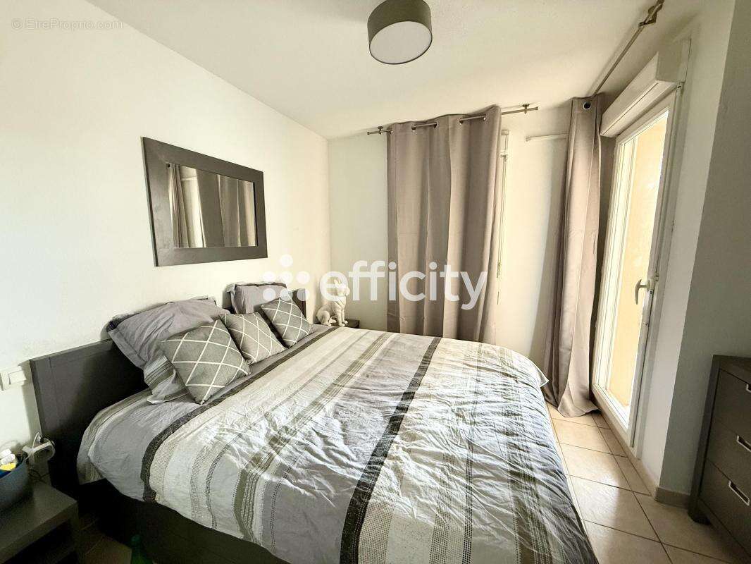 Appartement à MANDELIEU-LA-NAPOULE