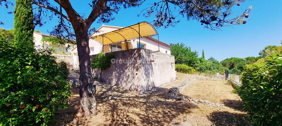 Maison à GOUDARGUES