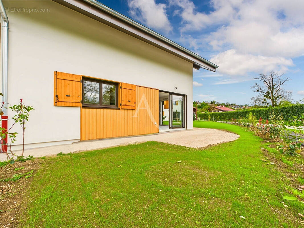 Maison à HAUTEVILLE-SUR-FIER