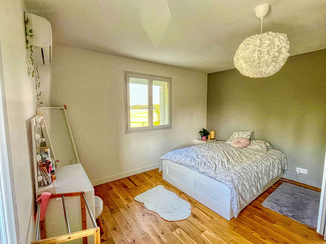 Maison à SAINT-SULPICE-DE-ROYAN