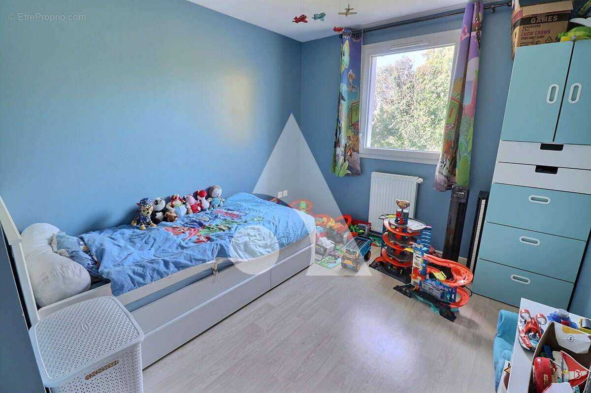 Maison à MERY-SUR-OISE