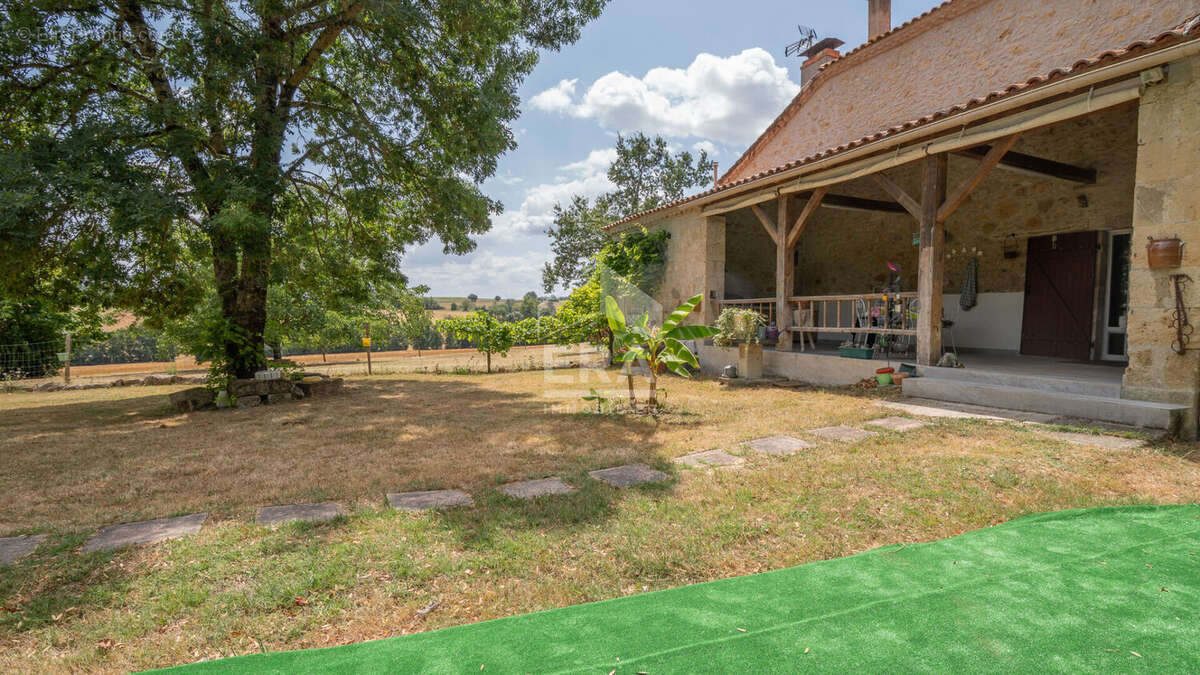 Maison 218m² à fieux - photo 15
