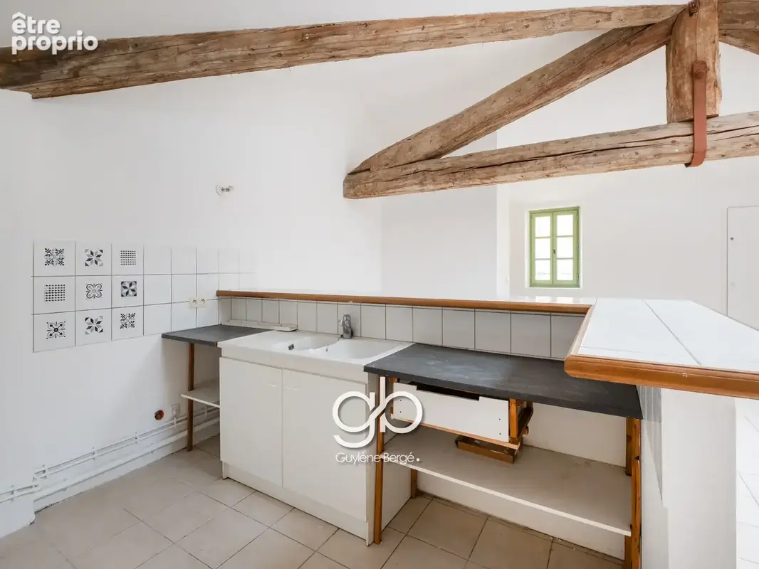 Appartement à vendre béziers - t3 de 89,32 m2 - 2 chambres - charpente apparente - centre historique - photo 3