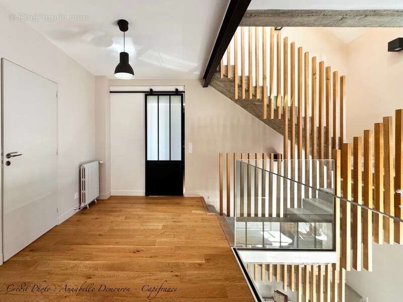 Maison à SAINT-BONNET-PRES-RIOM