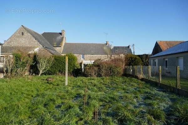 Maison à PLEINE-FOUGERES