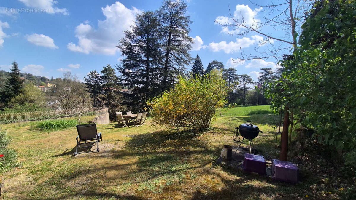 Maison à CHARBONNIERES-LES-BAINS