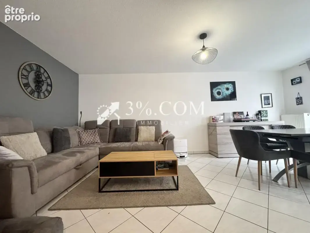 3%COM Beau F3 avec 2 balcons  et double garage - photo 10