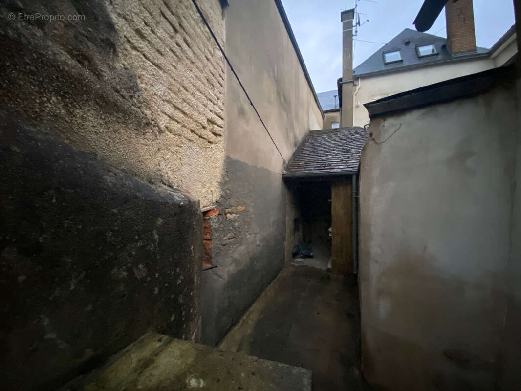 Maison à LA SUZE-SUR-SARTHE