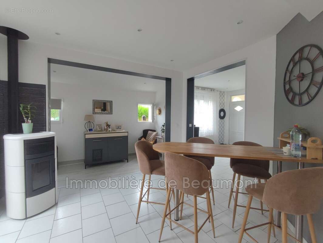 Maison à BEAUMONT-LE-ROGER