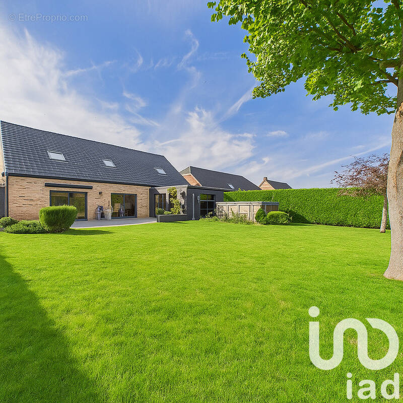 Photo 1 - Maison à ROMBIES-ET-MARCHIPONT