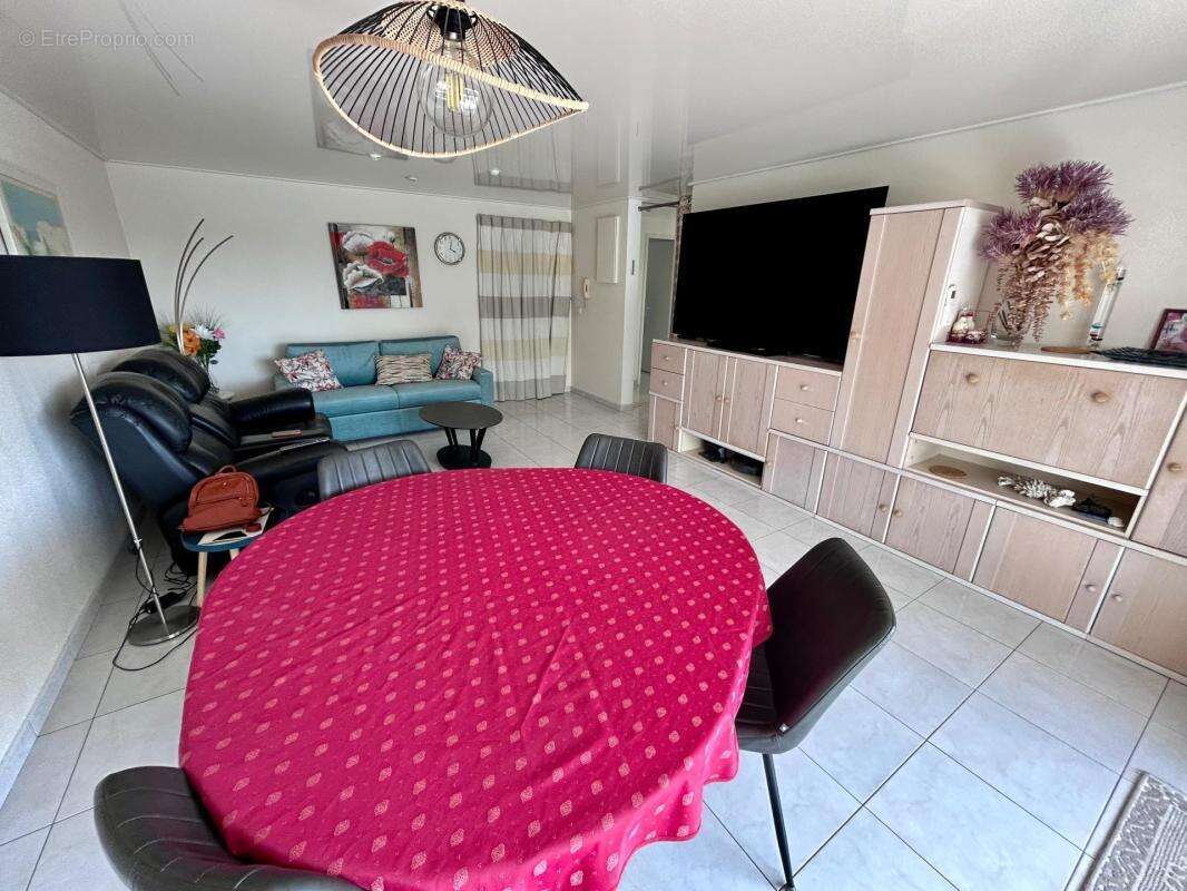 Appartement à FREJUS