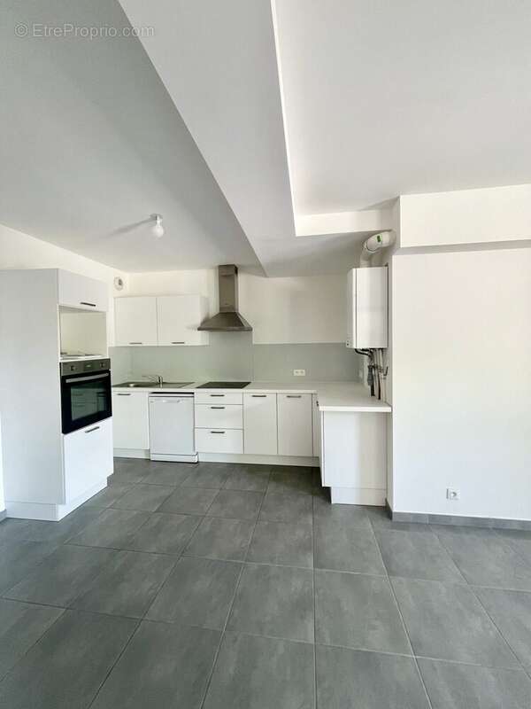 Appartement à PERTUIS