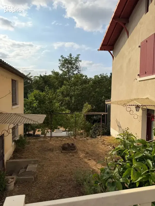 Maison à MONTESQUIEU-VOLVESTRE