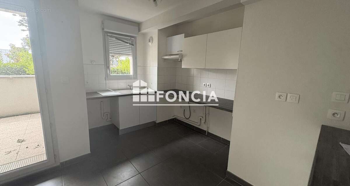 Appartement à QUINT-FONSEGRIVES