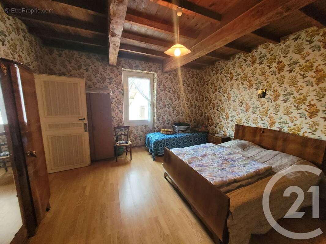 Maison à LISLE-SUR-TARN