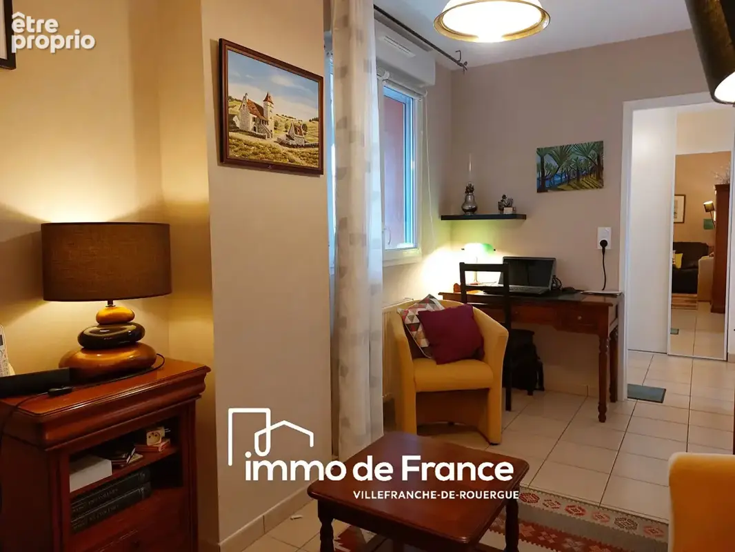 Appartement T4 de 93.69m²  avec parking et garage - photo 4