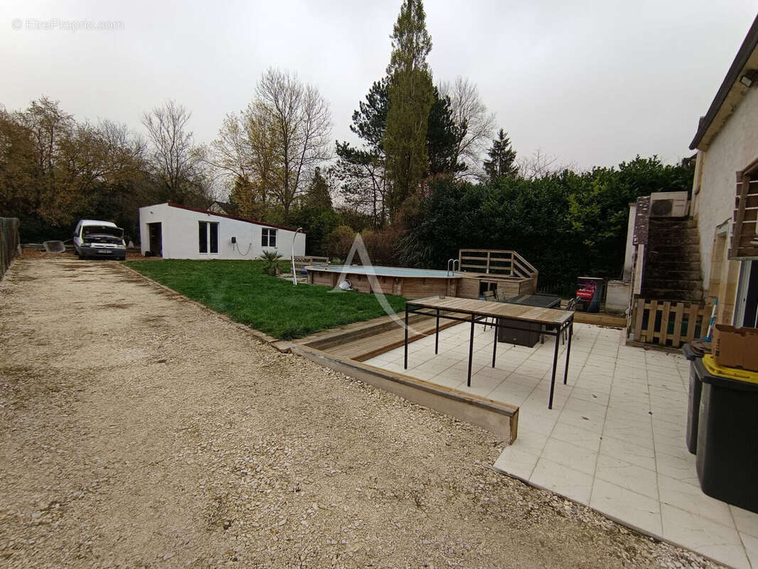 Maison à PARIGNY-LES-VAUX