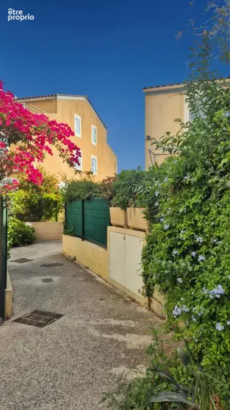 Maison La Londe Les Maures 3 pièce(s) 45 m2   325 000 - photo 9