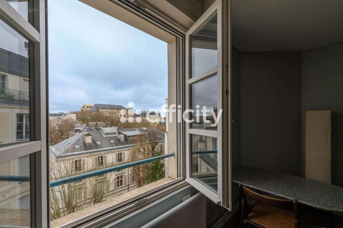 Appartement à VERSAILLES
