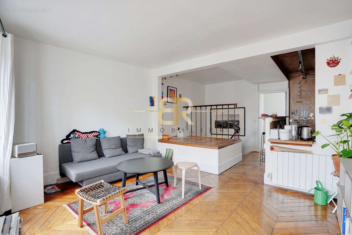 Appartement à PARIS-12E