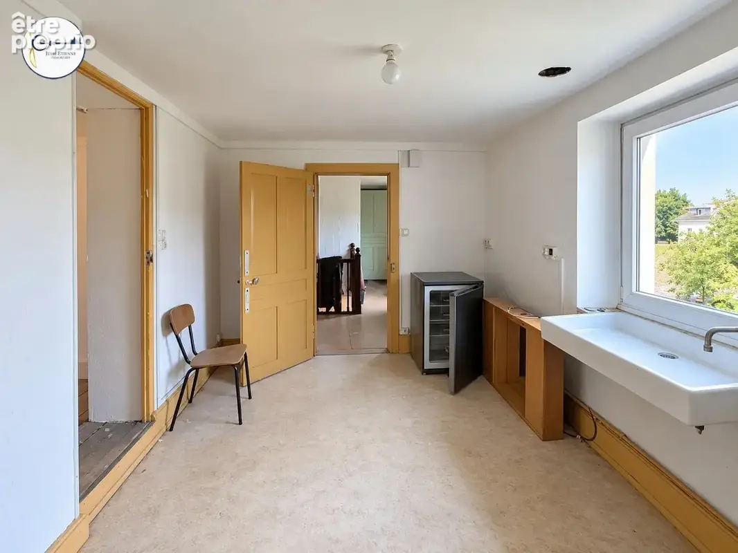 Maison - 145 m2 - 7 pièces - photo 9