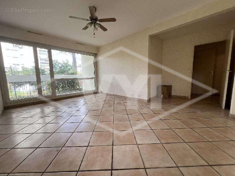 Appartement à EPINAY-SOUS-SENART
